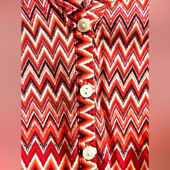 Lucky Brand Live in Love Women’s Chevron Patterned Red Blouse Size Small - Picture 10 of 12